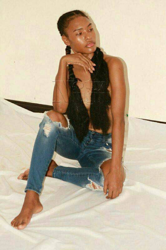 Rosa Kila #1WhWQvBO