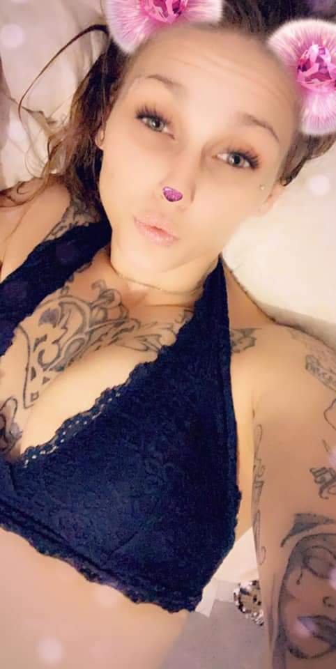 Sexy Tattooed MILF #xzKBZySR