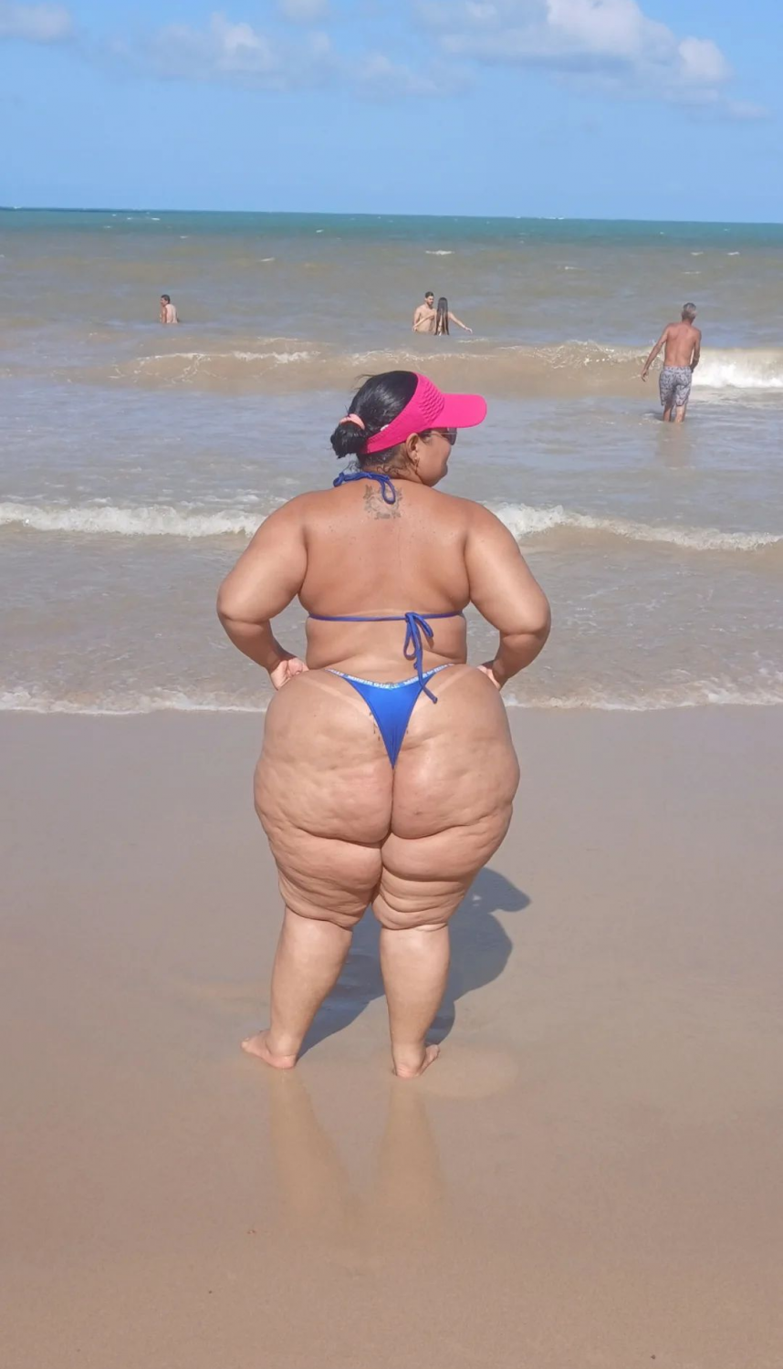 Bbw rabuda grandona, s贸 pra quem gosta 馃い馃い #Ti9iVWjG
