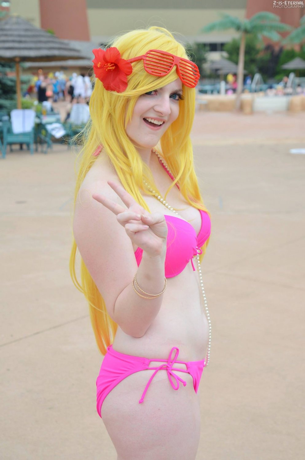 Panty Anarchy bikini cosplayer needs tributes #g10nGCd8