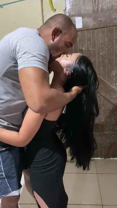 NEGAO DE 2 METROS FAZENDO A CASADA NOVINHA GOZAR N ANAL MULHER CASADA ESPOSA NAMORADA HOTWIFE MORENA LINDA GOSTOSA PUTA VADIA VAGABUNDA NOVINHA NINFETA TEEN CASAL CORNO AMADOR CUCKOLD INSTAG #4Ybs4vJ3